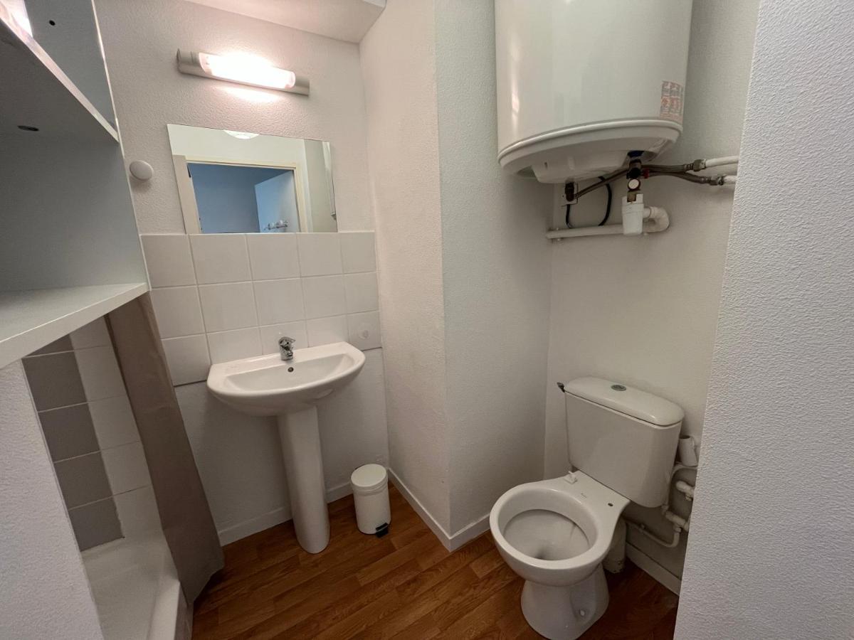 Acajou, Studio Avec Terrasse Et Parking Prive Кан Экстерьер фото